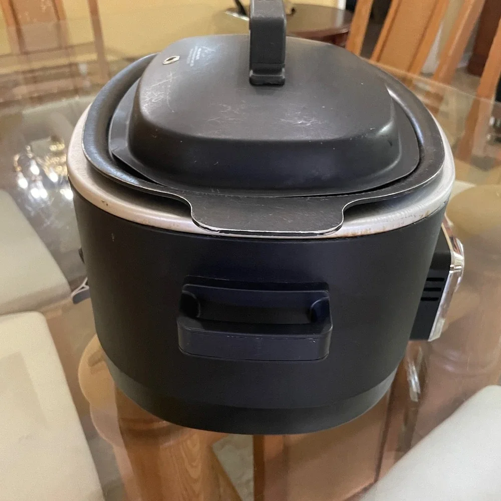Ninja Cooking System 3-in-1 Slow Cooker Stovetop Oven Black MC701
